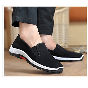 Giày nam slip on vải trơn SM028