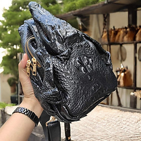 Túi đeo ngực da cá sấu