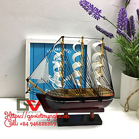 Mua Mô hình thuyền gỗ trang trí France II - thân tàu 20cm