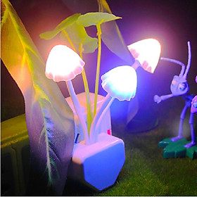 Mua Đèn Ngủ Led Cảm Ứng Ánh Sáng Hình Nấm  Tự Động Bật Vào Buổi Tối Siêu Xinh