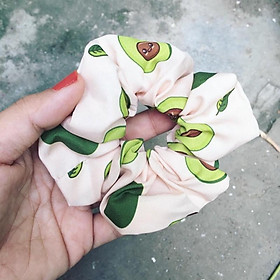 Cột tóc scrunchies quả bơ