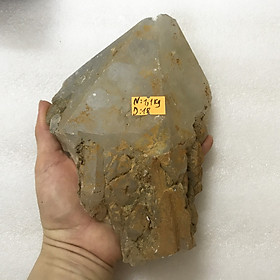 Mua Trụ đá phong thủy tinh thể thạch anh trắng thô nguyên khối khai thác tại Việt Nam ( nhiều kích thước)