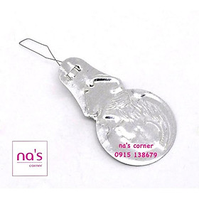  Dụng cụ xỏ chỉ kim rẻ tiền đơn giản sử dụng