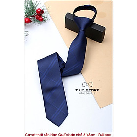 Cà vạt thắt sẵn Hàn Quốc bản nhỏ 6* 45cm màu xanh kẻ chìm - Tặng kèm hộp ( kèm ảnh minh họa)
