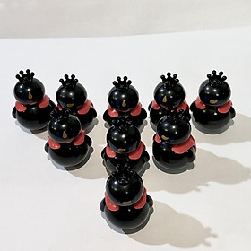 Mua Lật đật Tuyết vương MÀU ĐEN GIỚI HẠN SNOW KING cảm xúc xinh xắn trang trí dễ thương