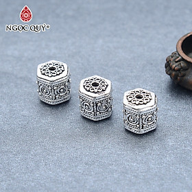 Hình ảnh Charm chặn hạt đa giác hoa văn - Ngọc Quý Gemstones