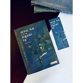 Sách - Mùa hè cùng người lạ 