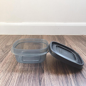 HỘP NHỰA ĐỰNG THỰC PHẨM Rubbermaid NẮP ĐEN