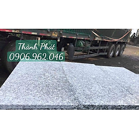 Mua Đá lát sân trắng suối lau khò