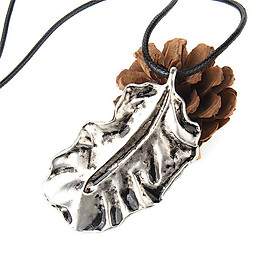 Vintage Classic Large Leaf Pendant Necklace Long Rope Charm Sweater Jewelry