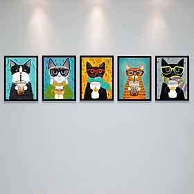 Khung Ảnh Bộ Treo Tường Quán Cafe Những Chú Mèo Ngộ Nghĩnh Tặng Kèm bộ ảnh như hình mẫu, đinh treo tranh và sơ đồ treo PGC285