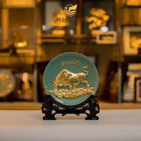 Đĩa biểu trưng Trâu vàng tài lộc dát vàng D=20cm MT Gold Art- Hàng chính hãng, trang trí nhà cửa, phòng làm việc, quà tặng sếp, đối tác, khách hàng, tân gia, khai trương 