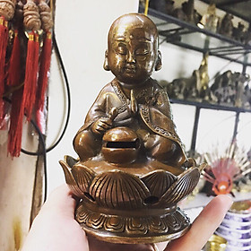 Mua Xông trầm chú tiểu