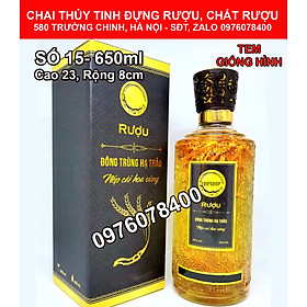 Vỏ chai đựng rươu 700ml thủy tinh cao cấp hoa văn nổi - Mẫu Trụ Tròn – Nắp nhựa màu vàng xen nâu - Chưng bàn ăn vô cùng sang trọng (Mẫu B10)