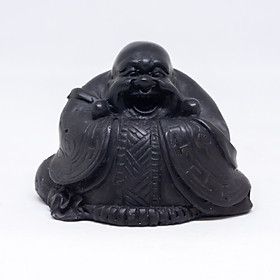 Tượng Phật Di Lặc ngồi khoanh tay nhỏ bằng đá