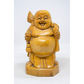 Tượng Phật Di Lặc bằng gỗ Pơ Mu