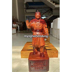 Tượng hoàng đế quang trung gỗ hương đá kt cao 50cm