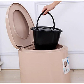 Mua Bô vệ sinh  bô di động cho người già vô cùng chắc chắn