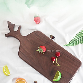 Mua Thớt gỗ decor sừng hươu chất liệu gỗ óc chó cao cấp trang trí đựng đồ ăn cực đẹp kích thước 17x43cm