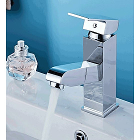 Vòi Lavabo nóng lạnh trụ vuông kiêm đầu xịt - Hợp kim+ 2 dây cấp