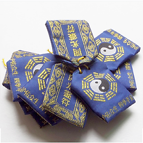 Mua Túi vải Bát Quái Mini 4.6*7cm(xu thẻ phù vật phẩm phong thủy...)