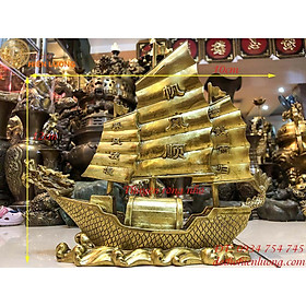 Mua Thuyền Buồm Đầu Rồng Phong Thủy