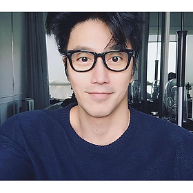 Kính Mắt thời trang chống ánh sáng xanh gọng nhựa đen