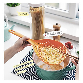 Mua Muỗng Nhựa Thủng Lỗ Cỡ Lớn