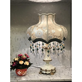 ĐÈN BÀN CỔ ĐIỂN MB8356