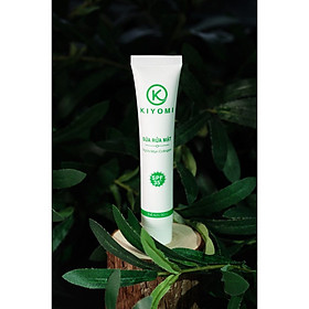 SỮA RỬA MẶT NGỪA MỤN COLLAGEN