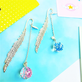 Combo 2 Bookmark Đánh Dấu Sách Lông Vũ Kim Loại Phối Quả Cầu Thủy Tinh Hình Hoa Khô Màu Hồng Đậm Và Xanh Dương
