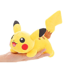 Gấu Bông Pikachu Nằm Miệng Cười Gb59 (Tặng 1 Móc Khóa Dây Da Pu Đính Đá Lấp Lánh Màu Ngẫu Nhiên)