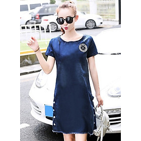 Đầm Jean Nữ Thêu Logo Phối Nút Xẻ Lai Thời Trang