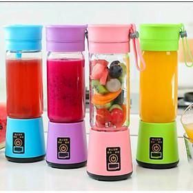 Mua NÁY XAY SINH TỐ MINI CẦM TAY SẠC TÍCH ĐIỆN SIÊU TIỆN DỤNG