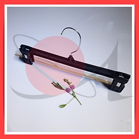 Mua Bộ Móc Kẹp Nhựa Đen Mỏng Nhẹ Tiện Dụng