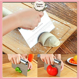 Mua Dao Cắt Bột Có Vạch Chia Bằng Thép Không Gỉ