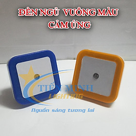 Đèn Ngủ Cảm Ứng Vuông , đèn Led chiếu sáng, đèn sẽ tự động phát sáng khi trời tối và tắt khi trời sáng