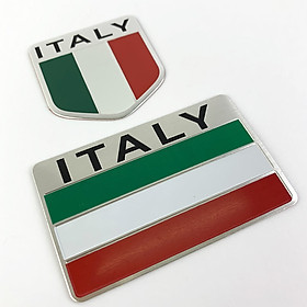 Bộ 2 tem kim loại cờ ITALI dán trang trí ô tô, xe máy