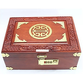 Mua Hộp Đựng Trang Sức  Con Dấu Chạm Cổ Điển Gỗ Hương To MK03 (24 x18 x10 cm )