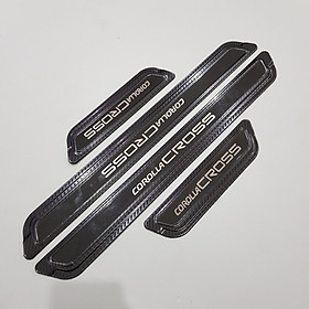 Bộ Ốp bậc cửa, Nẹp bước chân Carbon dành cho xe Toyota Corolla Cross