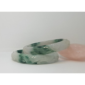 Vòng ngọc cẩm thạch chạm 