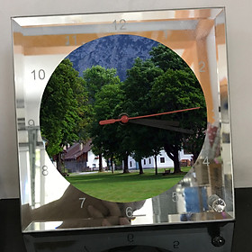 Mua Đồng hồ thủy tinh vuông 20x20 in hình Church - nhà thờ (120) . Đồng hồ thủy tinh để bàn trang trí đẹp chủ đề tôn giáo