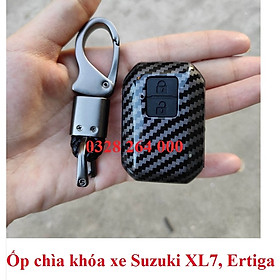 Ốp chìa khóa, bao, bọc khóa carbon xe Suzuki XL7, Ertiga , XL-7 - kèm móc khóa sang trọng