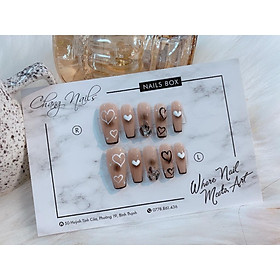Chang Nails - Nail Box thiết kế thủ công - Đính đá cùng họa tiết trái tim nổi bật