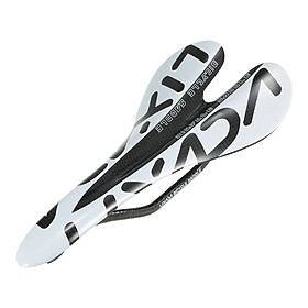 Yên Xe Đạp Thể Thao Chất Liệu Carbon