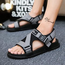 Giày sandal nam đi biển phong cách Hàn Quốc