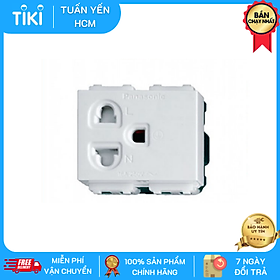 Mua Ổ cắm đơn 3 chấu Panasonic WEV1181SW Wide có màng che  cắm nhanh - Hàng chính hãng