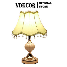 Mua (Hàng chính hãng) Đèn ngủ để bàn Vdecor cao cấp chao vải gia công chi tiết DN001