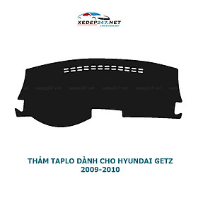 Thảm Taplo dành cho xe Hyundai Getz 2009-2010 chất liệu Nhung, da Carbon, da vân gỗ