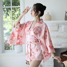 Váy ngủ kimono sexy quyến rũ trong phòng ngủ